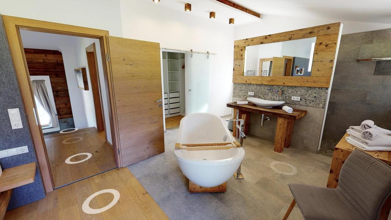 Appartements "Da Zillertaler Und Die Geigerin" Mayrhofen Eksteriør billede