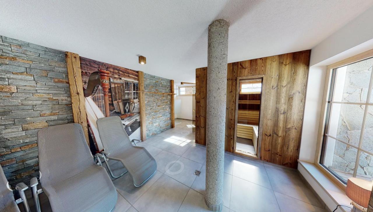 Appartements "Da Zillertaler Und Die Geigerin" Mayrhofen Eksteriør billede